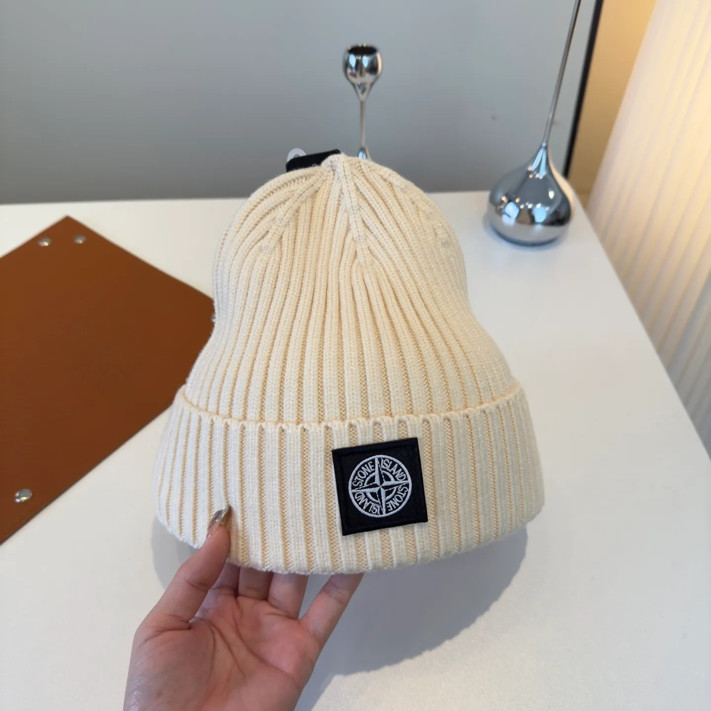 💰70¥ STONE ISLAND new wool hat, classic and versatile style